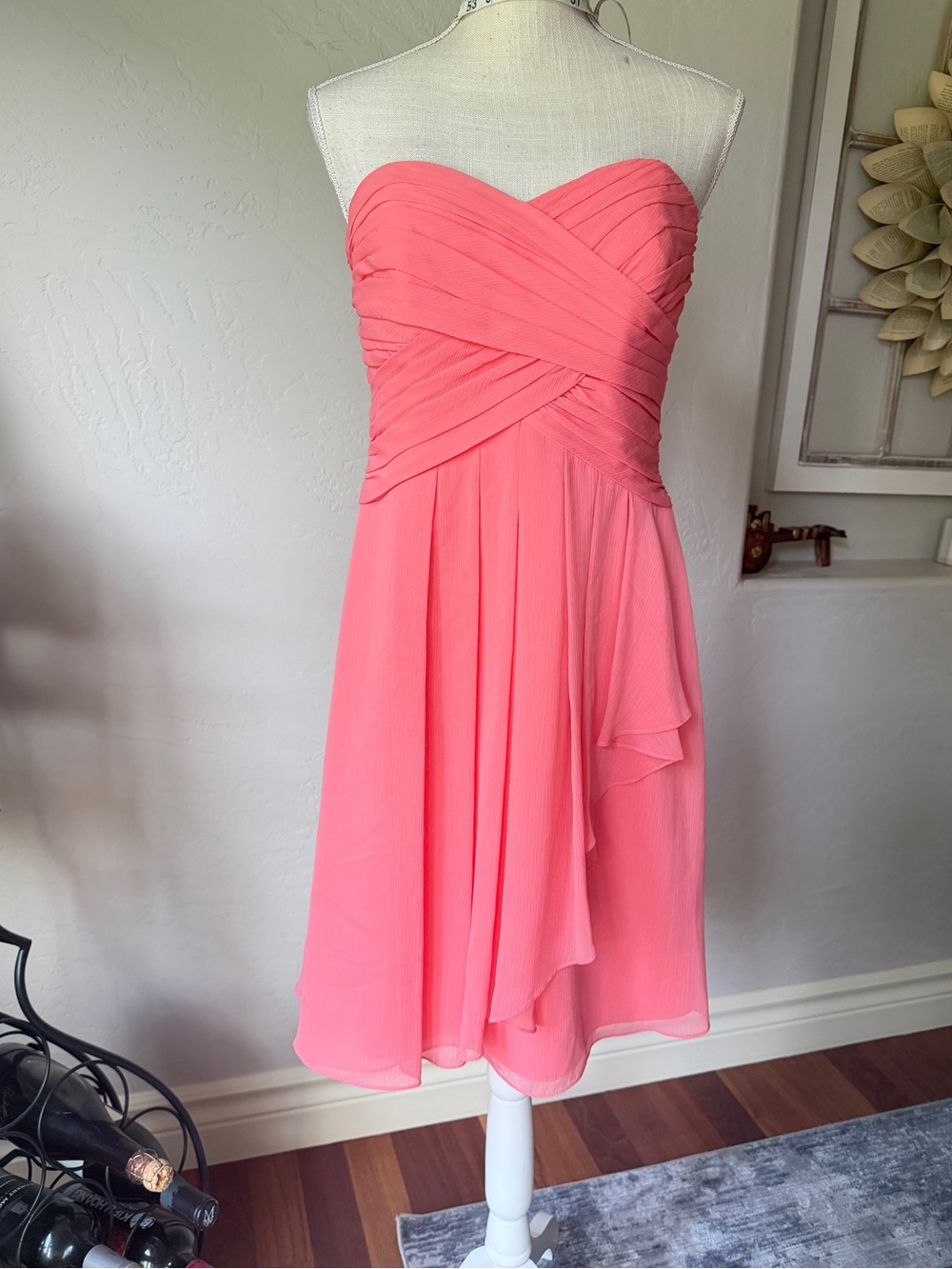 David's Bridal Strapless Coral Chiffon Mini Cocktail Dress F14847 Size 8